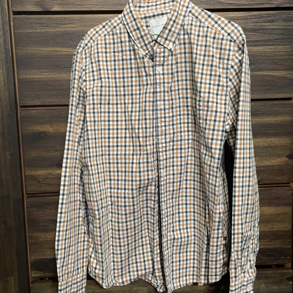 American Eagle Button Up